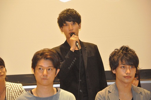 画像集#009のサムネイル/キャスト陣が意気込みを語った,舞台「ダンガンロンパ THE STAGE 〜希望の学園と絶望の高校生〜」の制作発表会をレポート