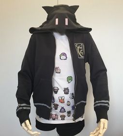 画像ギャラリー No.002のサムネイル画像 / 「ダンガンロンパ」公式グッズ“七海千秋パーカー”と“田中眼蛇夢Tシャツ”の復刻生産企画が始まる