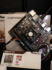 画像集#011のサムネイル/DQX「スペシャルプレミアバンドルキャンペーン」の発表も行われた「KABINI発売記念イベント “REBORN of Athlon&Sempron”」レポート