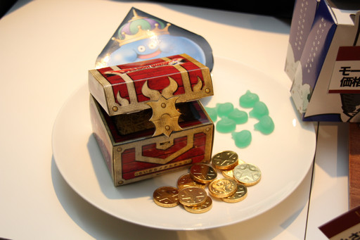 画像ギャラリー No.010のサムネイル画像 / 「ドラゴンクエストX」と日本HPのコラボカフェが新宿にオープン。齊藤陽介氏と椿姫彩菜さんが推奨PCの魅力を語ったプレビューイベントをレポート