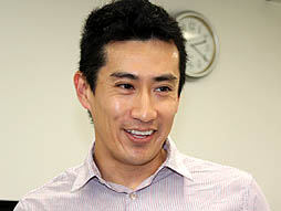 ���������꡼ No.002�Υ���ͥ������ / �ꥢ�륮����������֥��å����ߥ�2014�פ�������礭���ʲ����桼�ӡ��������եȤΥץ��ǥ塼�����ˤ��ץ쥼��ơ����������ͤ��ݡ���