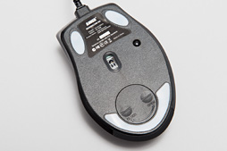 ꡼ No.008 | 3000ߤǹǤ륲ޡ졼󥵡ܥޥϰճʷФʪäAnker High Precision Laser Gaming Mouseץӥ塼