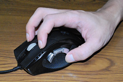 ꡼ No.018 | 3000ߤǹǤ륲ޡ졼󥵡ܥޥϰճʷФʪäAnker High Precision Laser Gaming Mouseץӥ塼