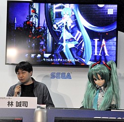 ���������꡼ No.013�Υ���ͥ������ / ��TGS 2013�ϡֽ鲻�ߥ� Project mirai 2�ס��ֽ鲻�ߥ� -Project DIVA- F 2nd�פγ�ȯ�Ԥ�����Ф���ΡȰ��ɤ��ä����ơ������٥�Ȥ��ݡ���