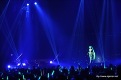 画像集#017のサムネイル/ミクの日に行われたイベント「Project DIVA presents MATSURI DA DIVA」をレポート。「初音ミク -Project DIVA- F 2nd」の発売を“祈願”したライブでは,“中の人”の生歌披露も