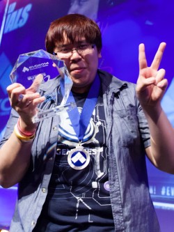 画像ギャラリー No.017のサムネイル画像 / 日曜朝4:00スタートの「ウルトラストリートファイターIV」頂上決戦に備えよ! いよいよ開幕する公式世界大会「Capcom Cup Finals」観戦ガイド