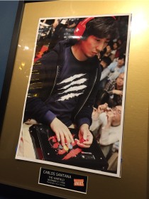 画像集#019のサムネイル/「負けたくない」ではなく,「勝つぞ」という気持ちで――優勝・ももち選手へのインタビューと共に振り返る「Capcom Cup Finals」