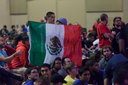 ������#021�Υ���ͥ���/��EVO2014�����ܤ˵����夯�ޤǤ�EVO�ʤ�Ǥ�����������Ե��˾���٤줿�Τǡ���¢�Υ��ʥå׼̿���ޤȤ�Ƥߤ�