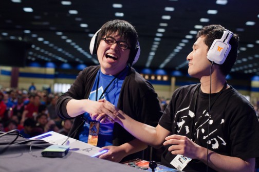 ������#022�Υ���ͥ���/��EVO2014�����ܤ˵����夯�ޤǤ�EVO�ʤ�Ǥ�����������Ե��˾���٤줿�Τǡ���¢�Υ��ʥå׼̿���ޤȤ�Ƥߤ�