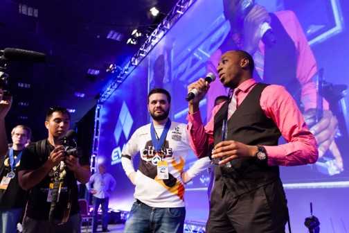 ������#039�Υ���ͥ���/��EVO2014�����ܤ˵����夯�ޤǤ�EVO�ʤ�Ǥ�����������Ե��˾���٤줿�Τǡ���¢�Υ��ʥå׼̿���ޤȤ�Ƥߤ�