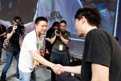 ������#053�Υ���ͥ���/��EVO2014�����ܤ˵����夯�ޤǤ�EVO�ʤ�Ǥ�����������Ե��˾���٤줿�Τǡ���¢�Υ��ʥå׼̿���ޤȤ�Ƥߤ�