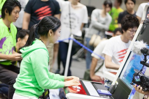 ������#015�Υ���ͥ���/AC�ǡ֥���ȥ饹�ȥ꡼�ȥե�������IV���������ְ콩����ա����ͽ���ե��ȥ�ݡ��ȡ��辡���˶��ʤ��4�������8̾�ζ��뤬����