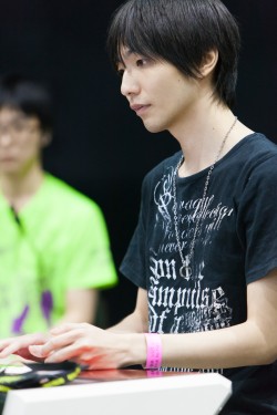 ������#072�Υ���ͥ���/AC�ǡ֥���ȥ饹�ȥ꡼�ȥե�������IV���������ְ콩����ա����ͽ���ե��ȥ�ݡ��ȡ��辡���˶��ʤ��4�������8̾�ζ��뤬����