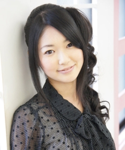 画像集#005のサムネイル/Web番組「カプコンチャンネル情報局」第3回が20日配信。ゲストが私物を賭けて「ストライダー飛竜」で対決