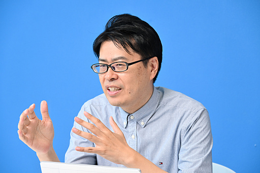 ���������꡼ No.006�Υ���ͥ������ / �Υ��󥿥ӥ塼���������򵼿Ͳ���������ɱ�פμ����տޤȤϡ�10��ǯ��ޤ����֥���NET��� MJ�פΥץ��ǥ塼�������ä�ʹ��