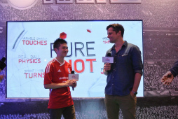 ꡼ No.017 | ǹԤ줿FIFA 14ץץӥ塼٥Ȥݡȡ쥹å餬路ULTIMATE TEAM׺ǿ