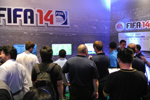 ꡼ No.020 | ǹԤ줿FIFA 14ץץӥ塼٥Ȥݡȡ쥹å餬路ULTIMATE TEAM׺ǿ