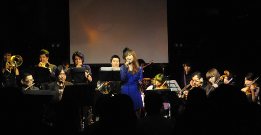 画像集#006のサムネイル/「解放少女SIN」の楽曲が生オーケストで披露。marinaさんも登場した「夜長オーケストラ X 解放少女SIN スペシャルライブ」をレポート