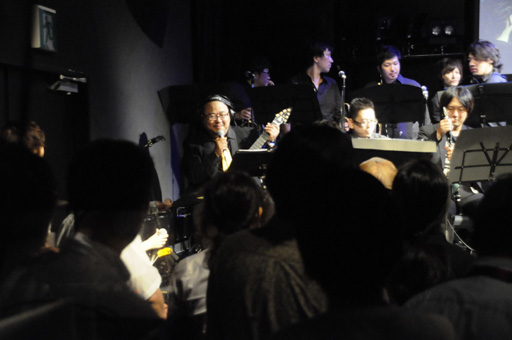 画像集#007のサムネイル/「解放少女SIN」の楽曲が生オーケストで披露。marinaさんも登場した「夜長オーケストラ X 解放少女SIN スペシャルライブ」をレポート