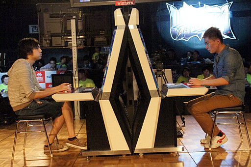 画像集#060のサムネイル/個人戦はブランカが優勝,そしてハカンも大暴れ。波乱だらけの「ウルトラストリートファイターIV」賞金制全国大会「一秋千撃杯」をレポート