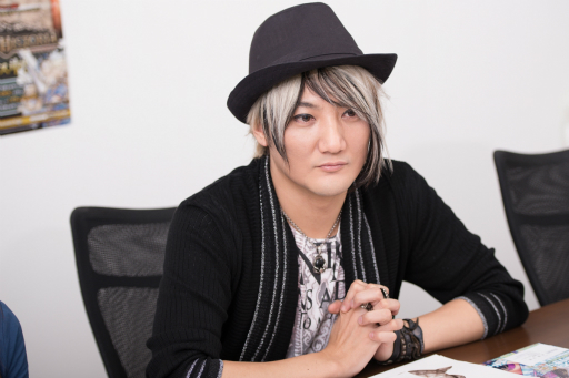 ���������꡼ No.009�Υ���ͥ������ / ��ɴǯ�ﵭ �桼�����ҥ��ȥꥢ�פμ���Τ�ô������angela�˥��󥿥ӥ塼��10ǯ�λ���Ф����ޤ��Ѥ�ä��ڶʤΤ��Ȥ亣��ΰյ����ߤ�ʹ����