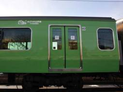 画像ギャラリー No.003のサムネイル画像 / 「完乗!全国鉄道の旅」で“祝50周年!みどりの山手線イベント”が開催