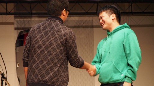 画像ギャラリー No.009のサムネイル画像 / タイトー格ゲー夢の祭典。「P4U2」「ニトブラ」「BBCP」「ウルIV」の各部門で頂点が争われた「闘神祭2015」フォトレポート