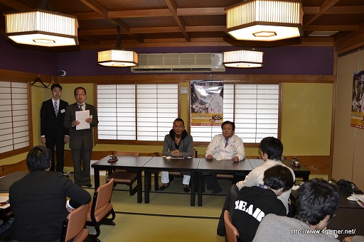 画像集#002のサムネイル/「龍が如く 維新!」×「すしざんまい」コラボメニューの「幕末屋台寿司」は2月15日に提供開始。3倍サイズの漬けマグロ握りはたっぷりの食べごたえ