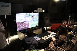 画像ギャラリー No.009のサムネイル画像 / 親子で「Minecraft」を体験。全国11都市で開催される「マイクラ部 全国キャラバン」東京会場の模様をレポート