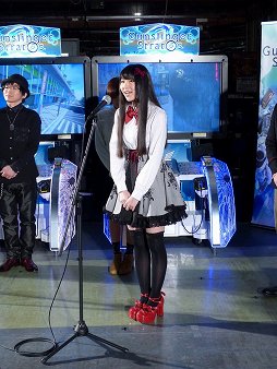 画像集#004のサムネイル/「ガンスリンガー ストラトス2」が稼働開始。オープニングセレモニーには,ふなっしーが応援に駆けつけたなっしー!