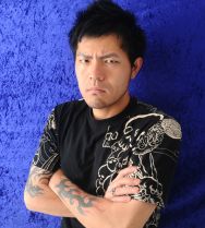 画像集#007のサムネイル/「ガンスリンガー ストラトス」と「九龍 戦闘市街区」がコラボ。2周年記念イベントを開催