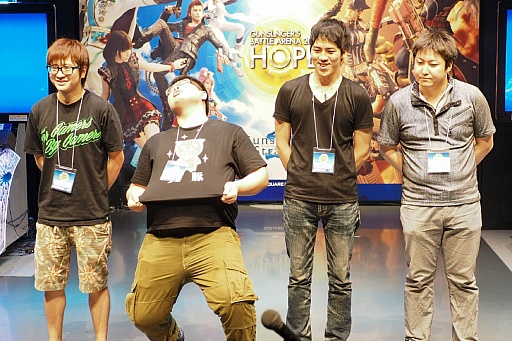 画像集#010のサムネイル/「ガンスリンガーストラトス2」公式大会「GUNSLINGER’S BATTLE ARENA -HOPE-」をレポート。優勝チーム「にょん」のミニインタビューも掲載