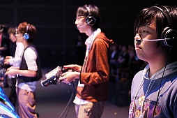 画像集#030のサムネイル/「ガンスリンガーストラトス2」公式大会「GUNSLINGER’S BATTLE ARENA -HOPE-」をレポート。優勝チーム「にょん」のミニインタビューも掲載