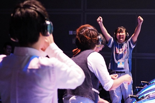 画像集#032のサムネイル/「ガンスリンガーストラトス2」公式大会「GUNSLINGER’S BATTLE ARENA -HOPE-」をレポート。優勝チーム「にょん」のミニインタビューも掲載