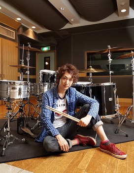 画像ギャラリー No.006のサムネイル画像 / 「ディバインゲート零」のテーマソングを手がけているアーティストが公開に。“天狂獣グリュプス:壊”が登場する降臨クエストも開催