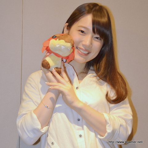 内田真礼さんにインタビュー ボイスを担当する モンスターハンターエクスプロア のエリザや得意武器 最近ハマっていることを聞いてきた