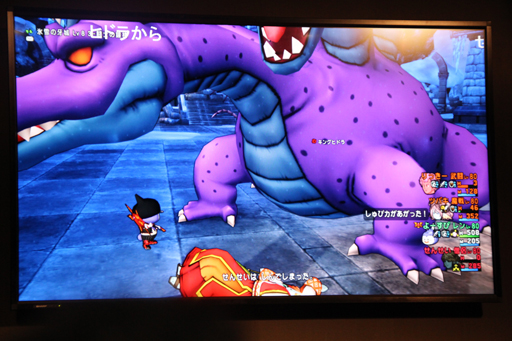 ������#008�Υ���ͥ���/��TGS 2014�ϡ֥ɥ饴�󥯥�����X�פˡ�4�ޤǶ����Ǥ��륢�������꡼���о졣������ƥ�Ĥλ��ͤȿ�������ܥ��ξ����������줿���ơ������٥�Ȥ��ݡ���