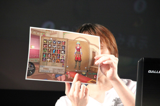 画像ギャラリー No.009のサムネイル画像 / 「ドラゴンクエストX」の新機能「妖精の姿見」がお披露目に。闘会議2015「ドラゴンクエストX TV in ゲーム実況ステージ」レポート