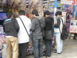 ������#006�Υ���ͥ���/�֥ե��󥿥��������� �Υ����פ�ŹƬ�θ��񤬽��ո��ǳ��š�������Ƿ�ץ��ǥ塼�����ؤΥ��󥿥ӥ塼�����ͤȹ�碌�ƥ�ݡ���