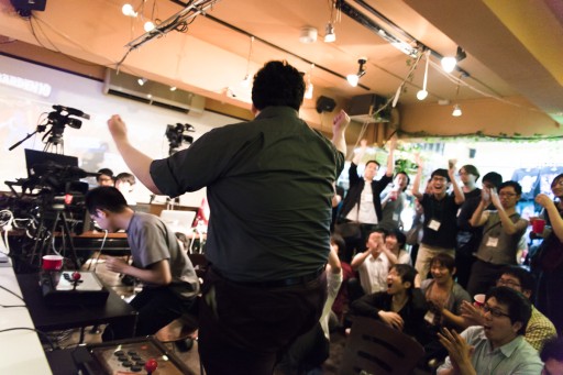 画像ギャラリー No.034のサムネイル画像 / 「GUILTY GEAR Xrd」部門の優勝は,なんとチップ使いのサミット選手。 好試合が続出した「GODSGARDEN #10」初日フォトレポート