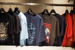 画像ギャラリー No.004のサムネイル画像 / 「ARC REVOLUTION CUP 2015」フォトレポート。「GUILTY GEAR」や「BLAZBLUE」など,計4タイトルの優勝者達へのインタビューも掲載