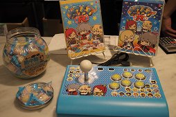 画像ギャラリー No.005のサムネイル画像 / 「ARC REVOLUTION CUP 2015」フォトレポート。「GUILTY GEAR」や「BLAZBLUE」など,計4タイトルの優勝者達へのインタビューも掲載