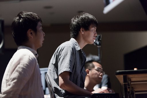 画像ギャラリー No.048のサムネイル画像 / 「ARC REVOLUTION CUP 2015」フォトレポート。「GUILTY GEAR」や「BLAZBLUE」など,計4タイトルの優勝者達へのインタビューも掲載