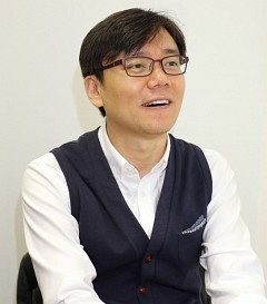 ���������꡼ No.007�Υ���ͥ������ / ��LEGION Of HEROES�פǥ�Х����������饤��RPG�Ρ�ʸˡ�ɤ���夲�롣��ȯ���NDOORS��Ψ���륭�ࡦ�ƥ������ä�ʹ����