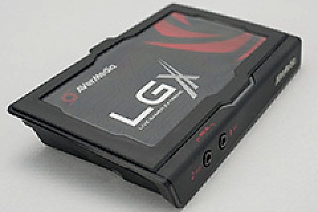 遅延を気にせず「ながら録画」できて，「テレビなしの据え置き