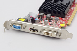 ������#010�Υ���ͥ���/���ܻԾ����GPU��Radeon R7 250XE�פȤϥʥ˥�Τ��� ���μ��Ϥ�Ω�����֤�٥���ޡ����ǳ�ǧ���Ƥߤ�