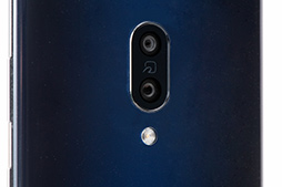 ���������꡼ No.011�Υ���ͥ������ / ������141g�Υ��ޡ��ȥե����AQUOS zero2�פ�ȯ�䡣�ڤ������Ǥʤ��������ѵ�ǽ�ⴰ�����������ޡ�����ü���δ�����