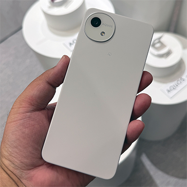 ���������꡼ No.013�Υ���ͥ������ / ���뤤�ǥ����ץ쥤�ȶ����������ԡ������ǡ����ư���İ��ڤ����ǿ����ޥۡ�AQUOS R10�פ����㡼�פ����о�