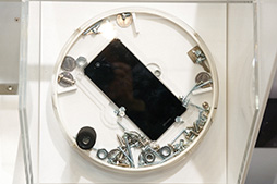 ���������꡼ No.009�Υ���ͥ������ / NTT�ɥ����ߥ�ǥ��arrows NX�ס���V20 PRO�ץƥ��ȥ�ݡ��ȡ���ϴ���Ż�Υߥɥ륯�饹�ȹⲻ��������ɤ�̥�ϤΥϥ������ü��������å�