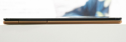 ���������꡼ No.013�Υ���ͥ������ / NTT�ɥ����ߥ�ǥ��arrows NX�ס���V20 PRO�ץƥ��ȥ�ݡ��ȡ���ϴ���Ż�Υߥɥ륯�饹�ȹⲻ��������ɤ�̥�ϤΥϥ������ü��������å�